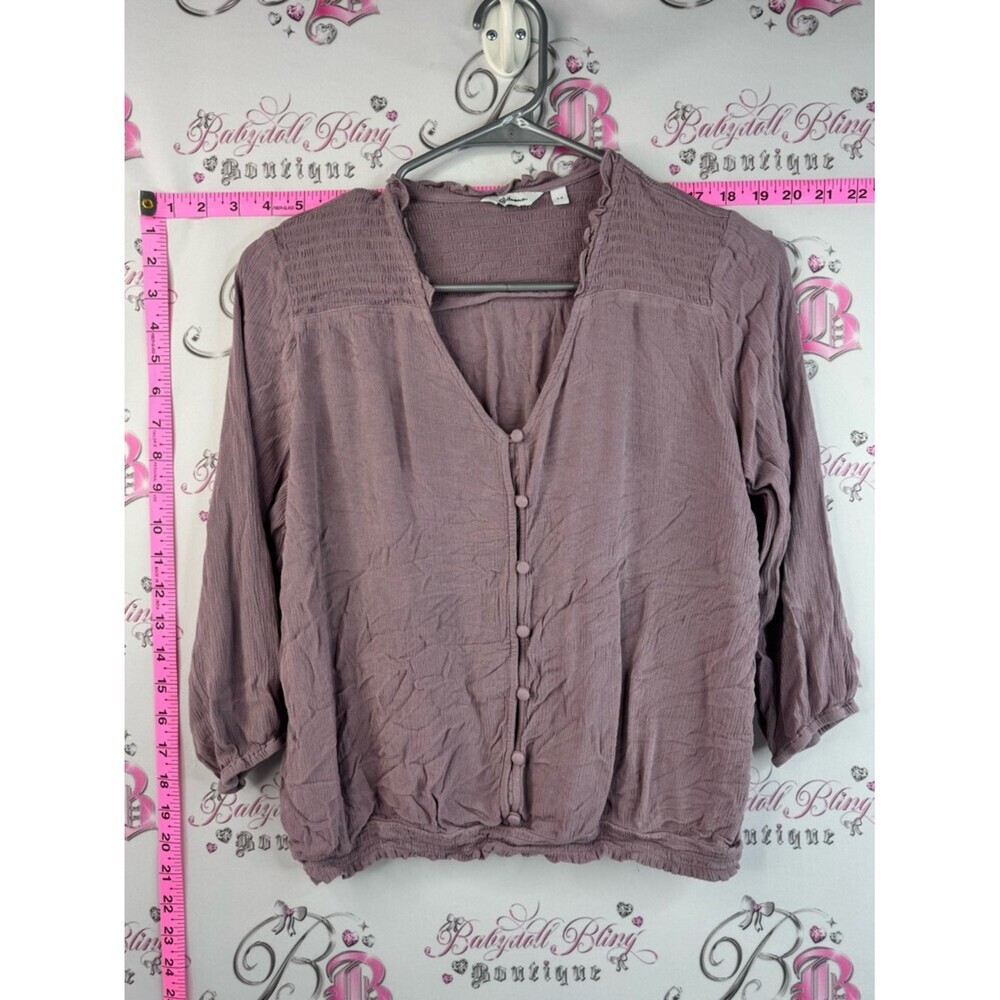 Reitmans long sleeve smocked flowy purple pink Mauve Button-Front Gauze Blouse